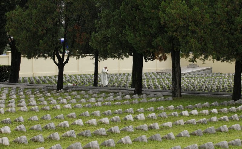 Remains of over 300 individuals given burial in Michigan