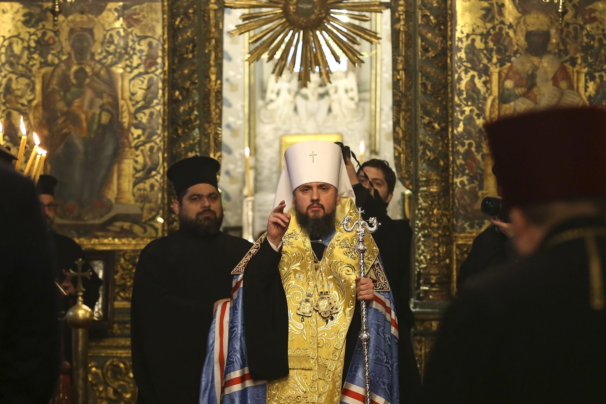 Independent Ukrainian Orthodox Church formalized in Istanbul