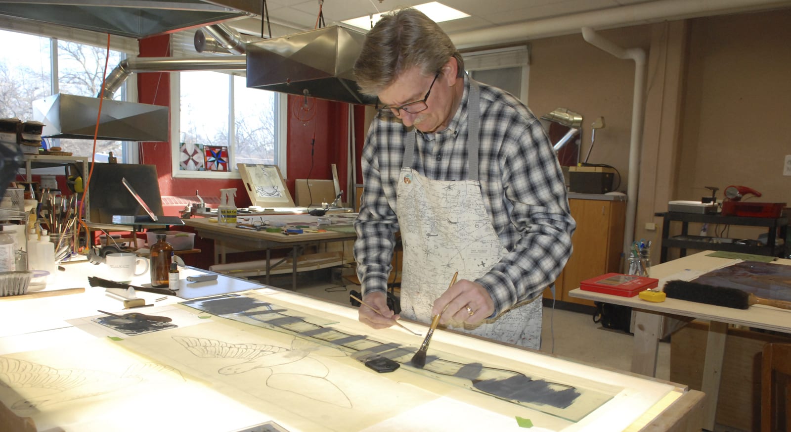 Artist creates Divine Mercy windows for Nebraska church