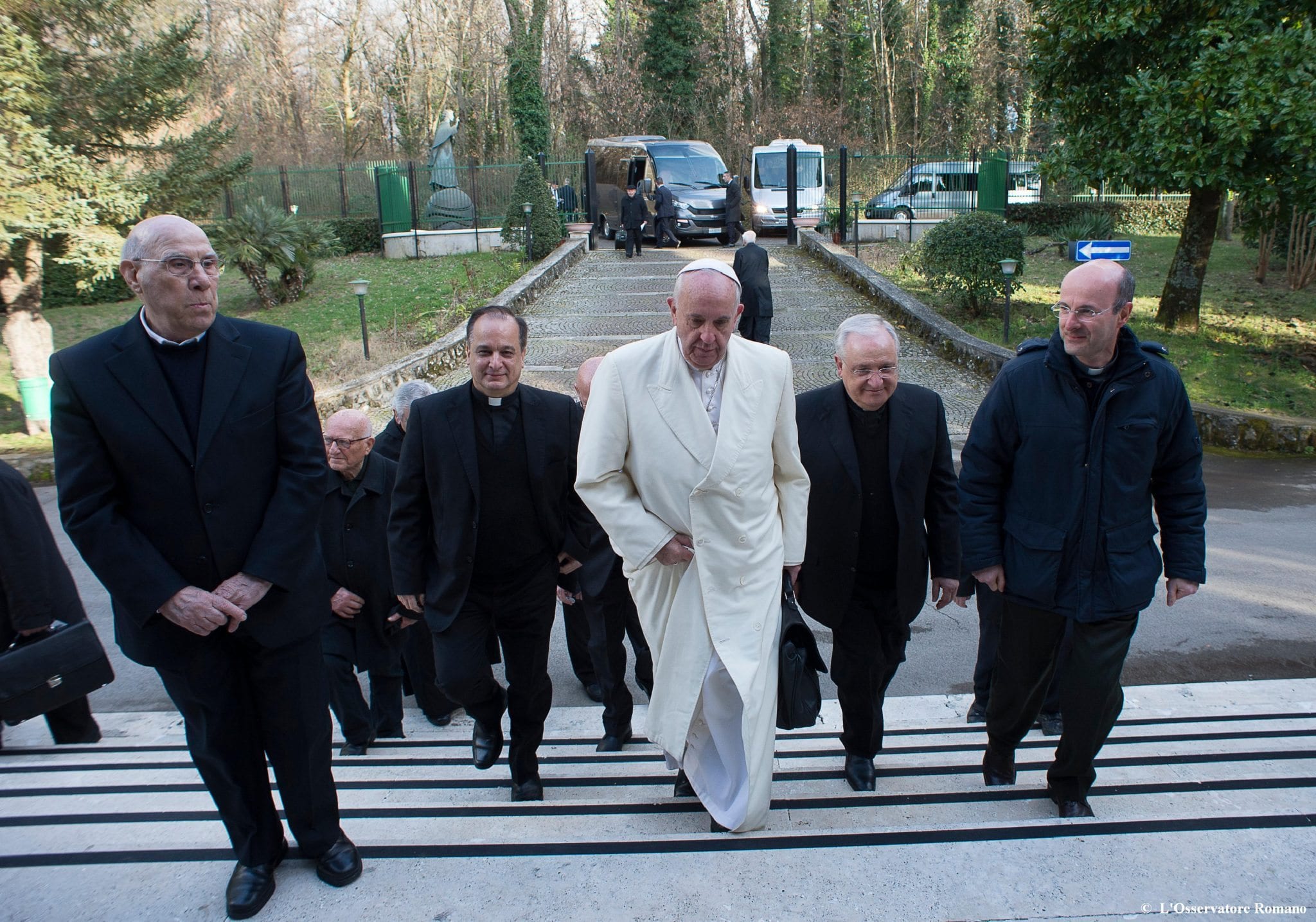 Pope chooses Franciscan friar to lead his Lenten retreat