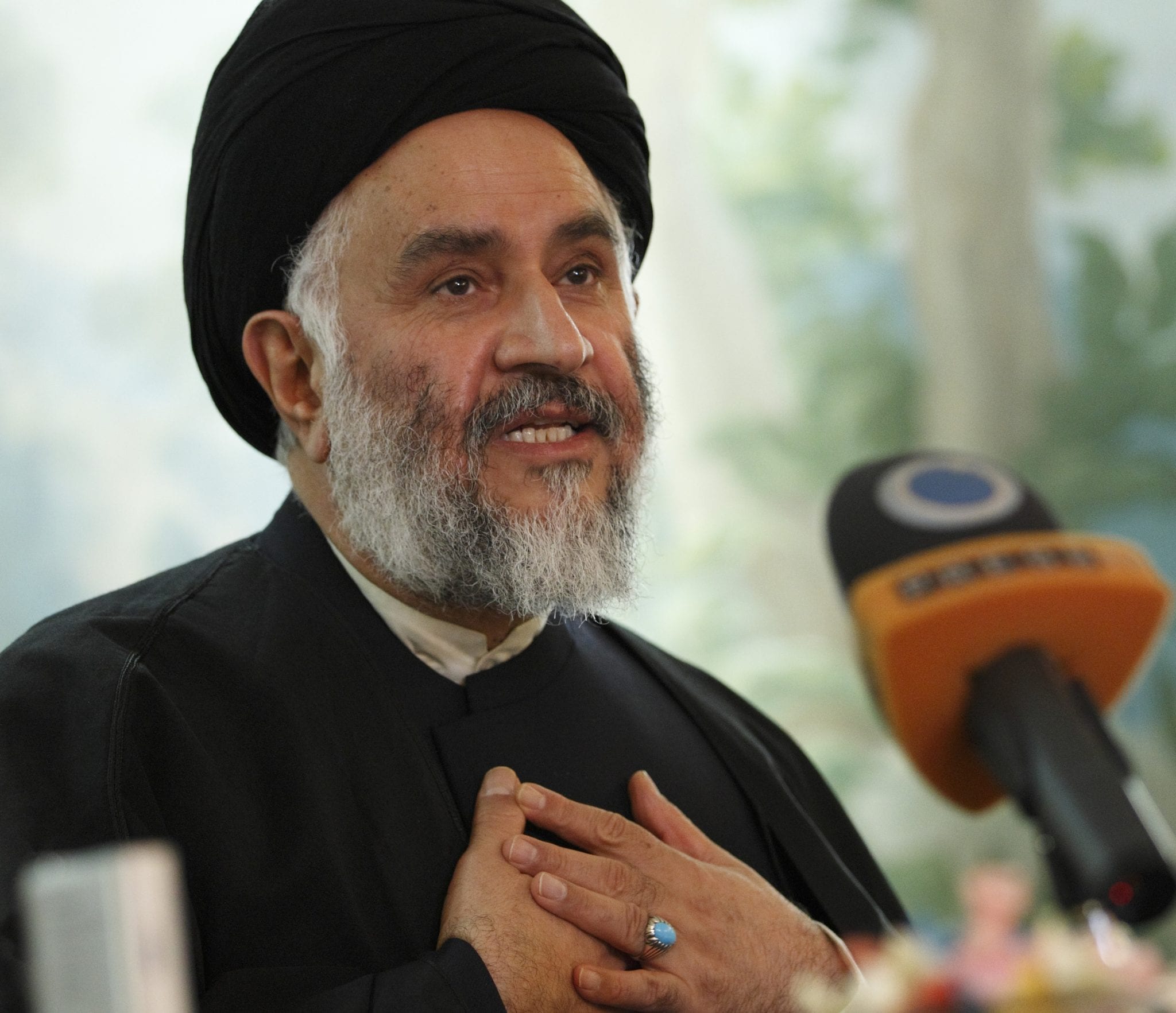 Iranian cleric pleads with pope to help end U.S. sanctions
