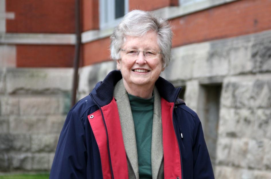 Sister Helen Garvey, former LCWR president, dies at 82