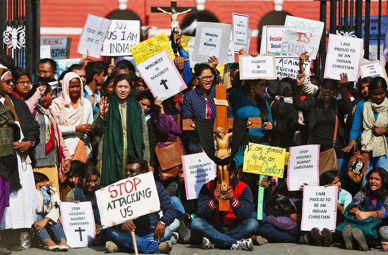 Hindu nationalists trample papal image, call for Christian-free India