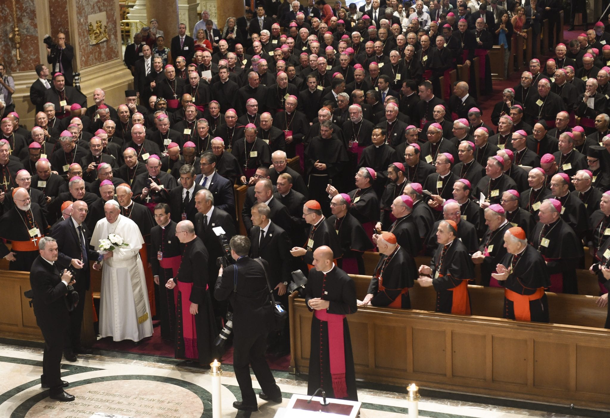 Reactions to Pope allegations offer x-ray of a divided Church