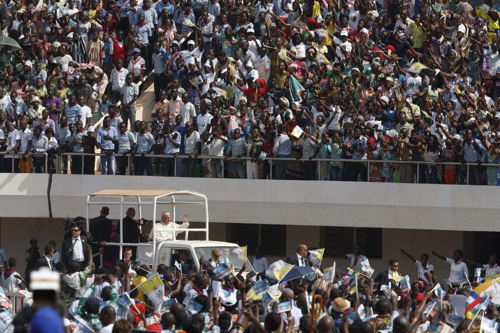 Experts say pope’s metaphor of a ‘field hospital’ has special punch for Africa