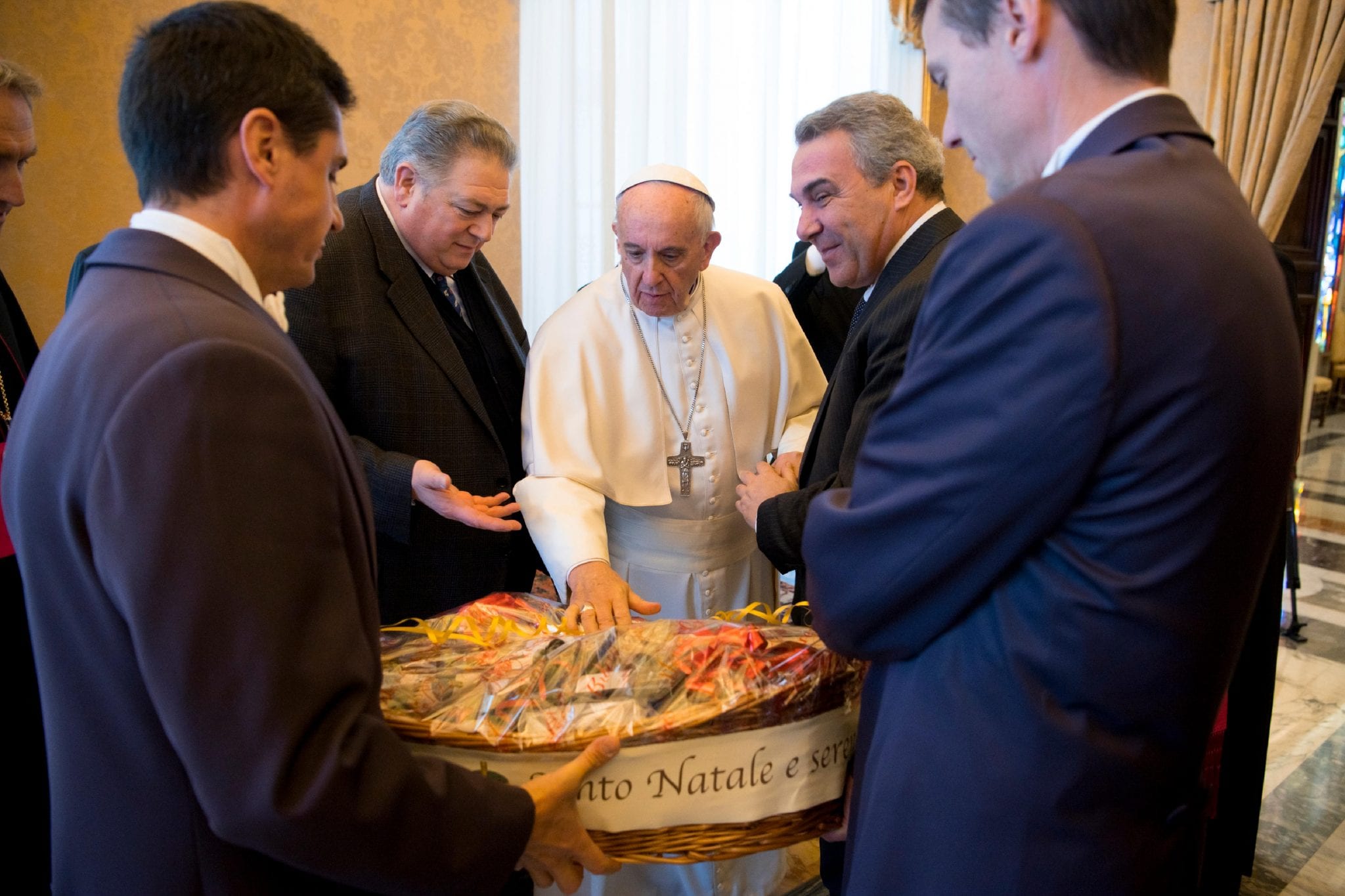 Pope asks Catholic farmers to preserve, respect rhythms of nature