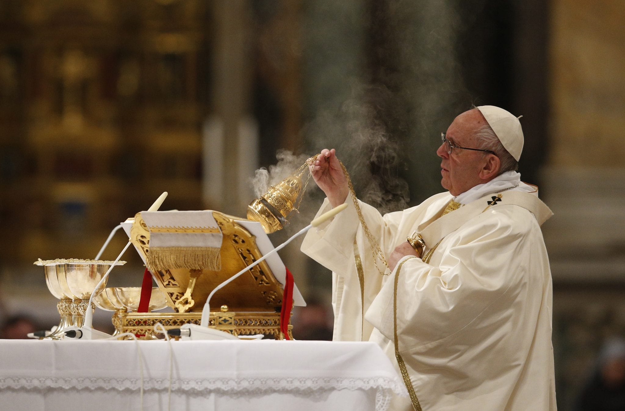 Lead people to certainty of Gospel, pope asks Dominicans