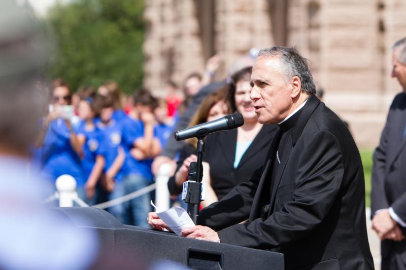 Texas bishops say ‘anti-sanctuary’ move will erode immigrants’ trust of police