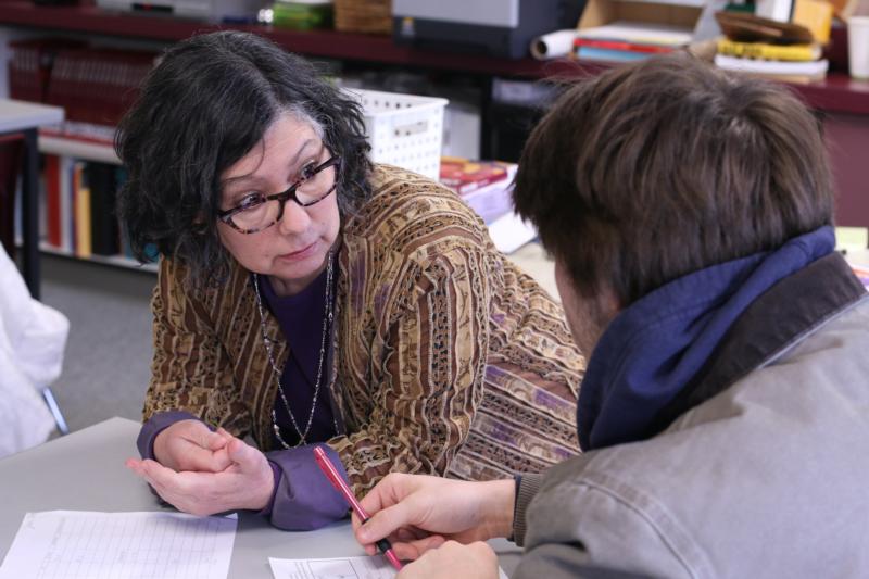 Teacher who left Argentina during country’s ‘dirty war’ fulfills a dream