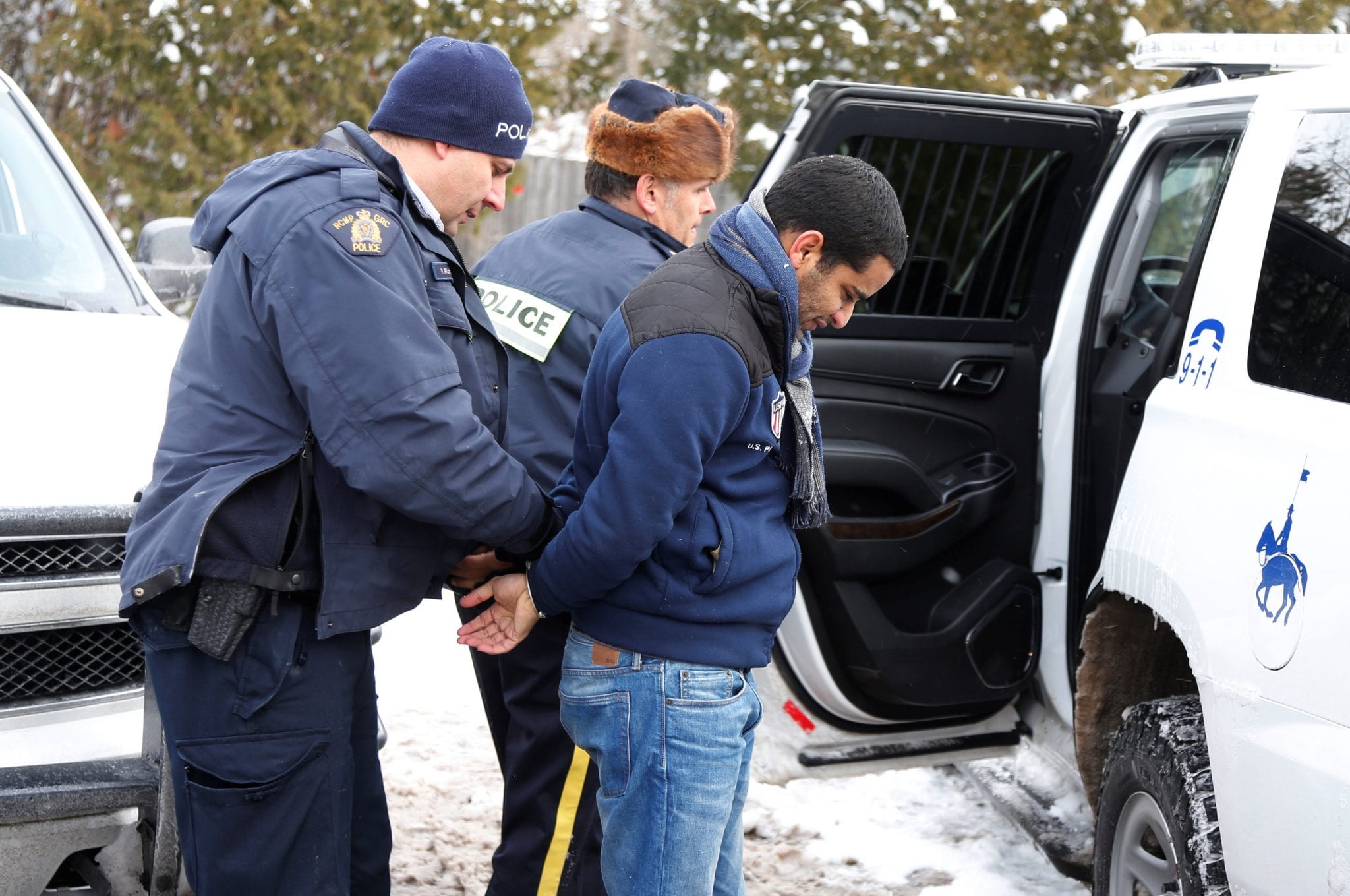 Churches, NGOs take Canada to court over refugee pact with U.S.