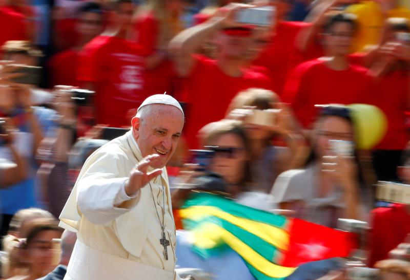 Pope says youth not looking for meaning in life “have gone into retirement”
