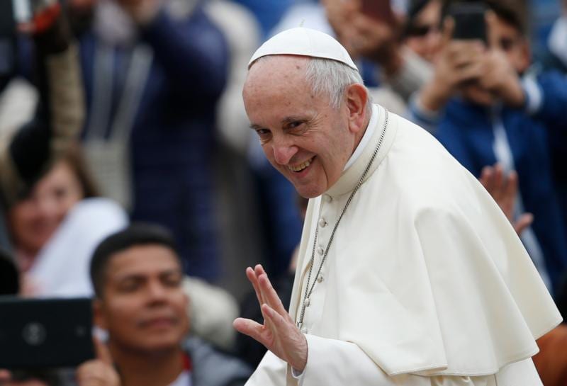 Peace an urgent task in world of war and conflict, pope says