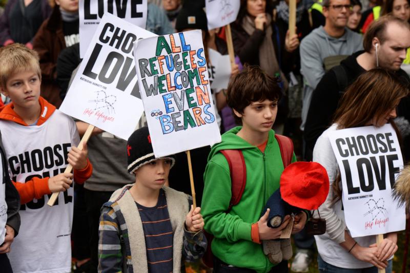 Bishops urge U.K. to allow more child refugees from France