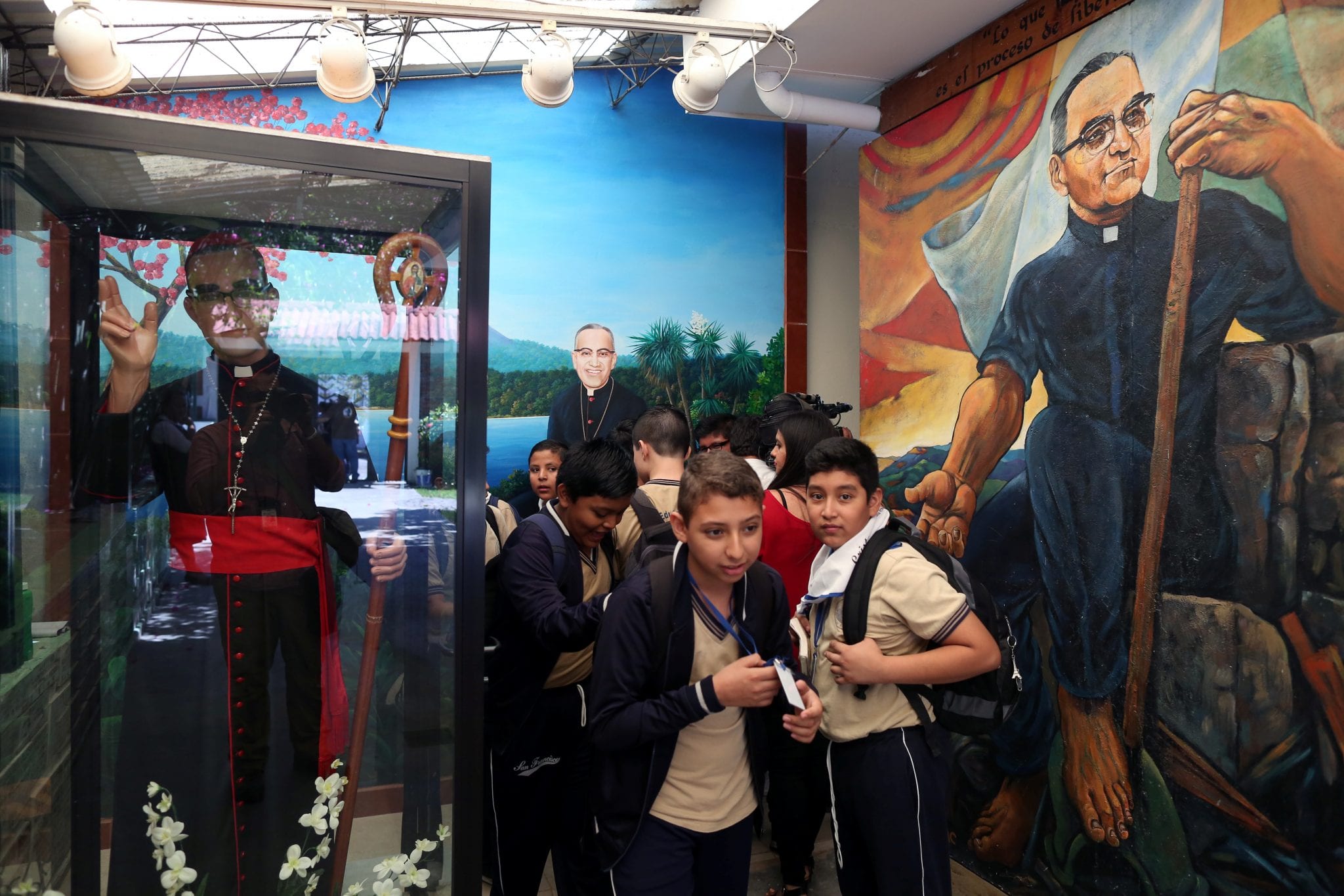 Miracles attributed to Pope Paul VI, Romero clear way for sainthood