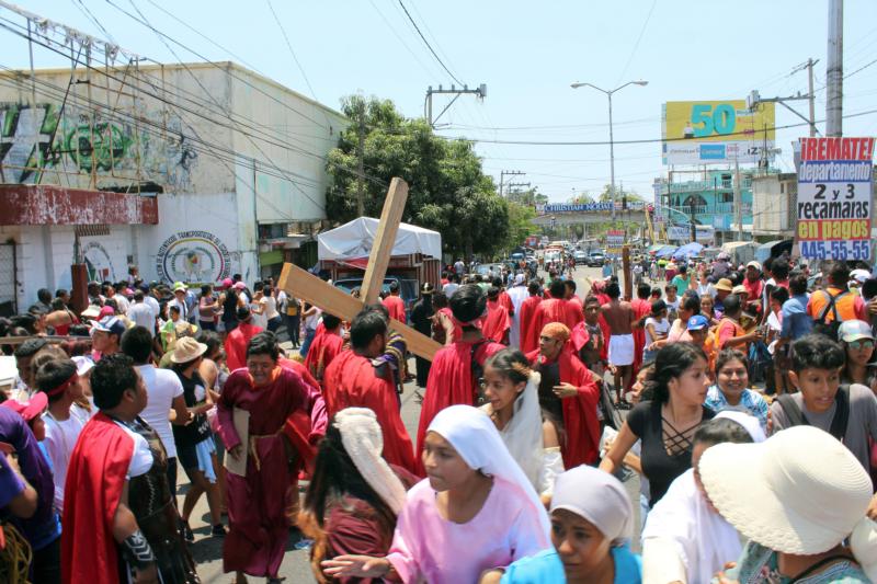 In Mexico, ongoing violence continues during Holy Week