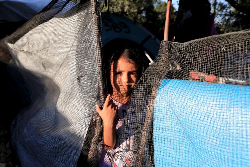 Bishop prays for refugees ‘left in harm’s way’ with cap on admissions