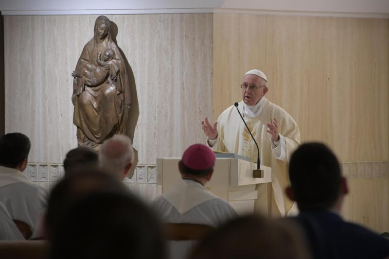 Consumerism is the enemy of generosity, pope says