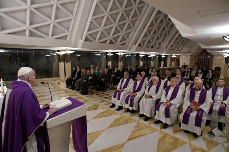 A life built on trust in God is built on solid ground, pope says