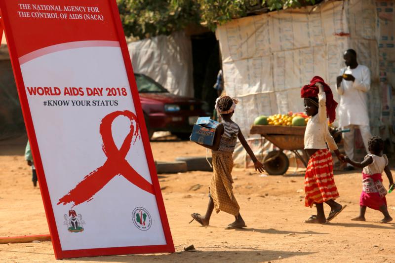Vatican leads talks to expand testing, care of HIV-positive kids