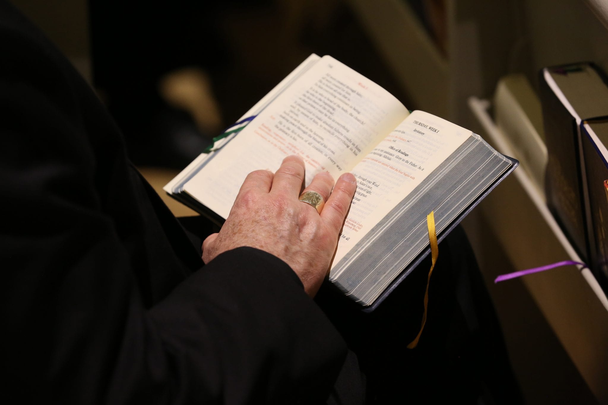 Opus Dei paid settlement after celebrity priest accused of groping woman