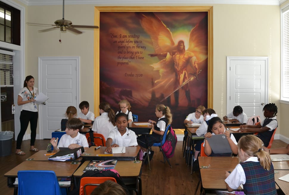 Louisiana Catholic school features full-sized saints in every classroom