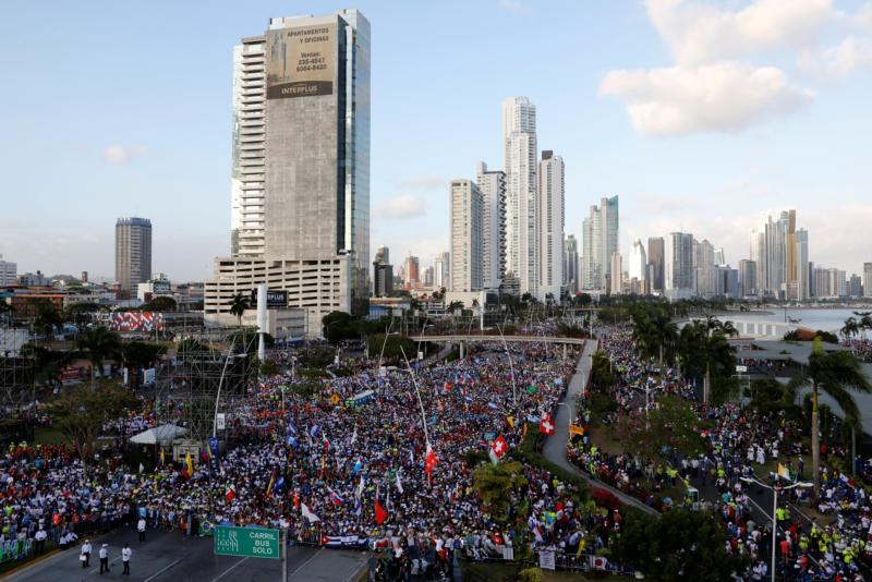 Panamanian prelate to World Youth Day pilgrims: Make the adults nervous