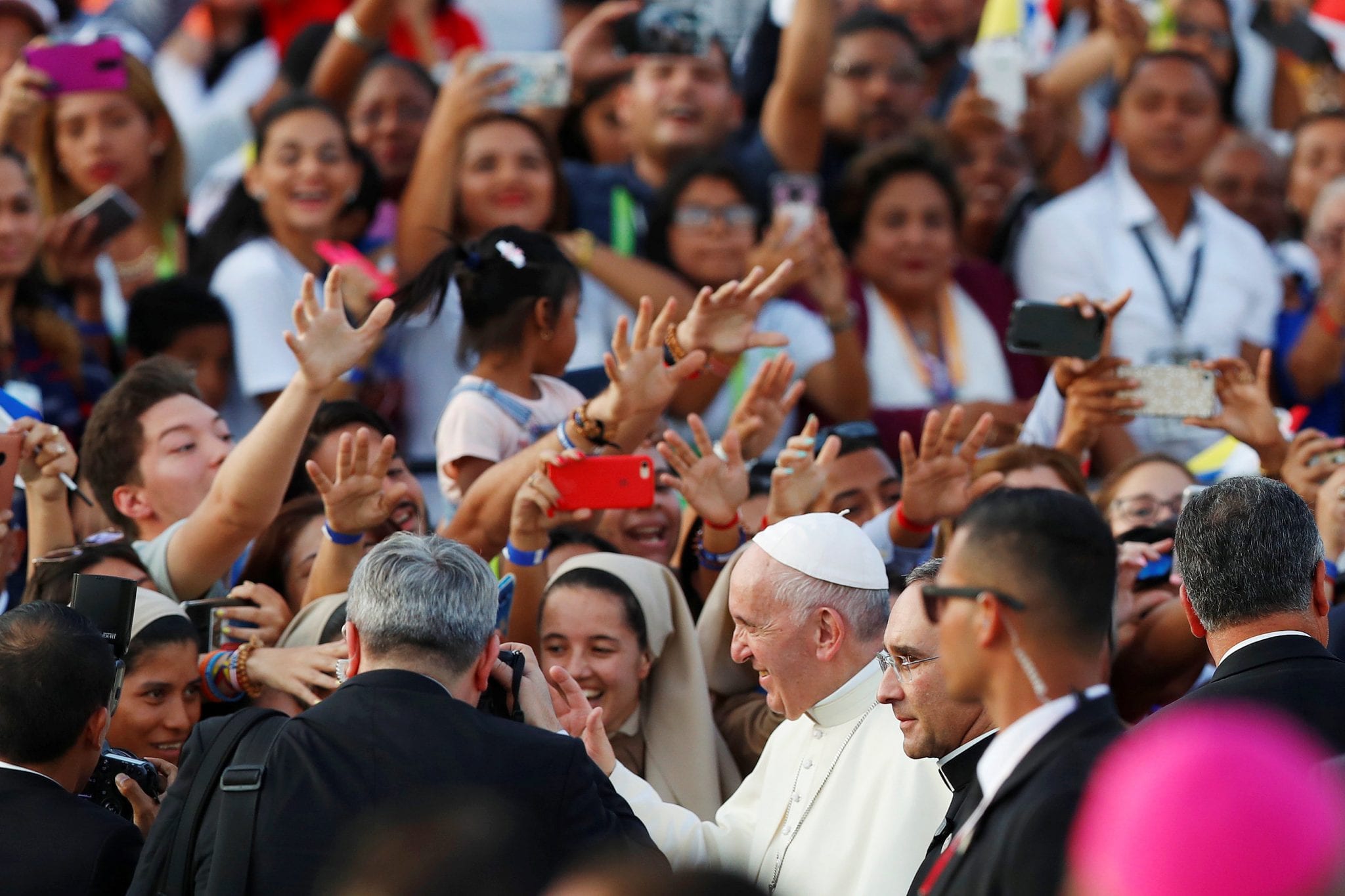 Official: Youth called to be leaders and protagonists in the Church
