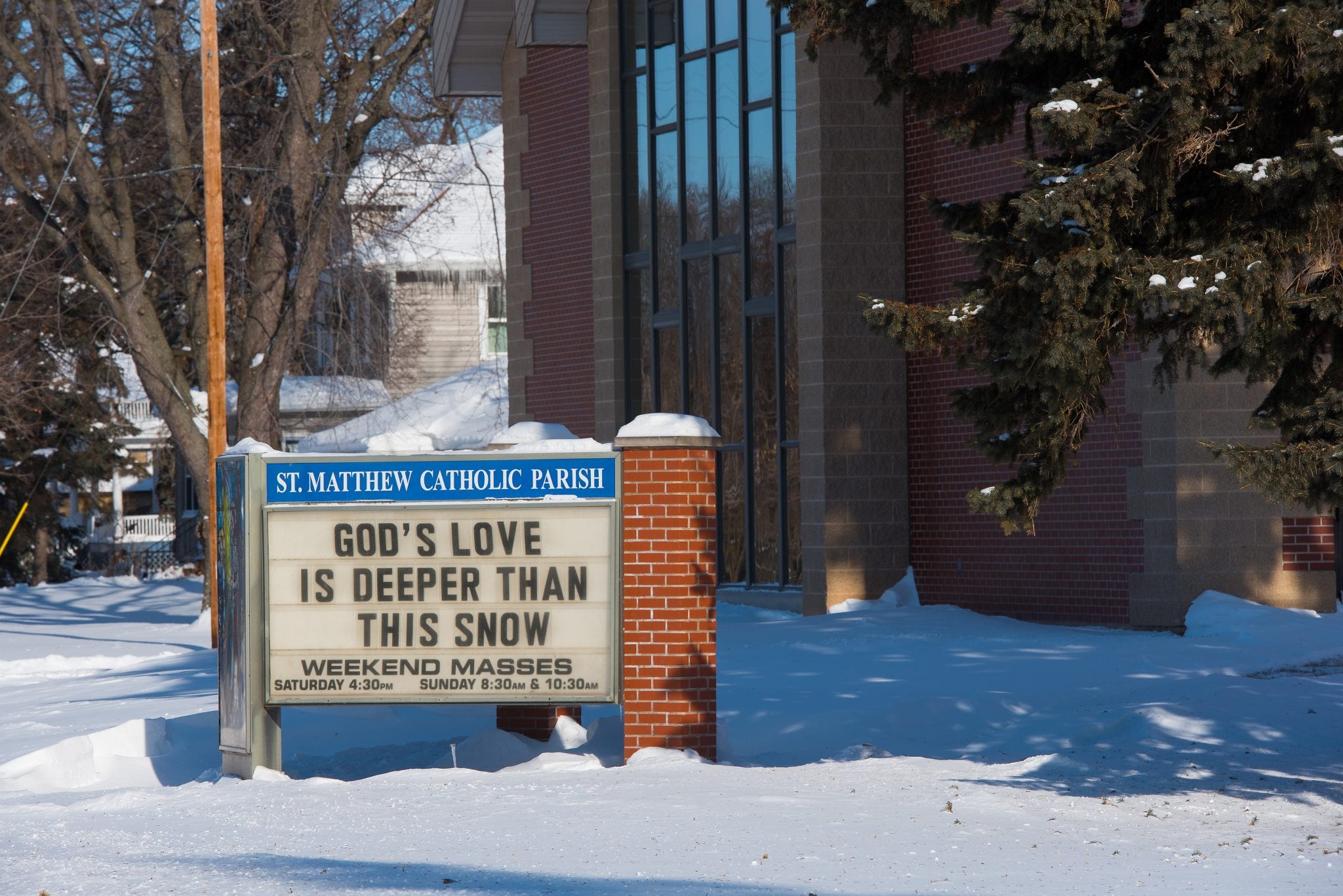 Across Midwest, deep freeze closes diocesan offices, Catholic schools