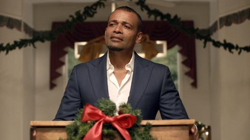 Actor dispenses spiritual wisdom as pastor in ‘Run the Race’