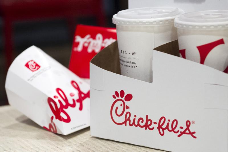 Texas looking into city vote to bar restaurant chain over marriage views