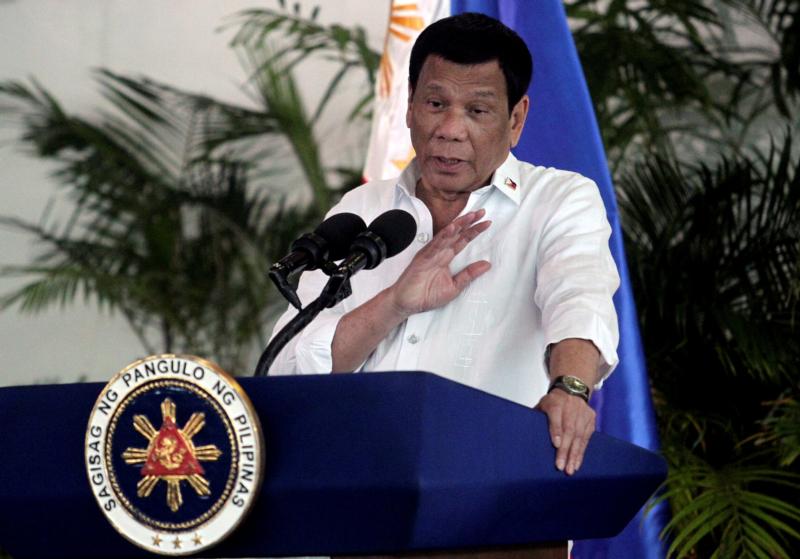 Philippine president threatens ‘revolutionary war’ if critics push him