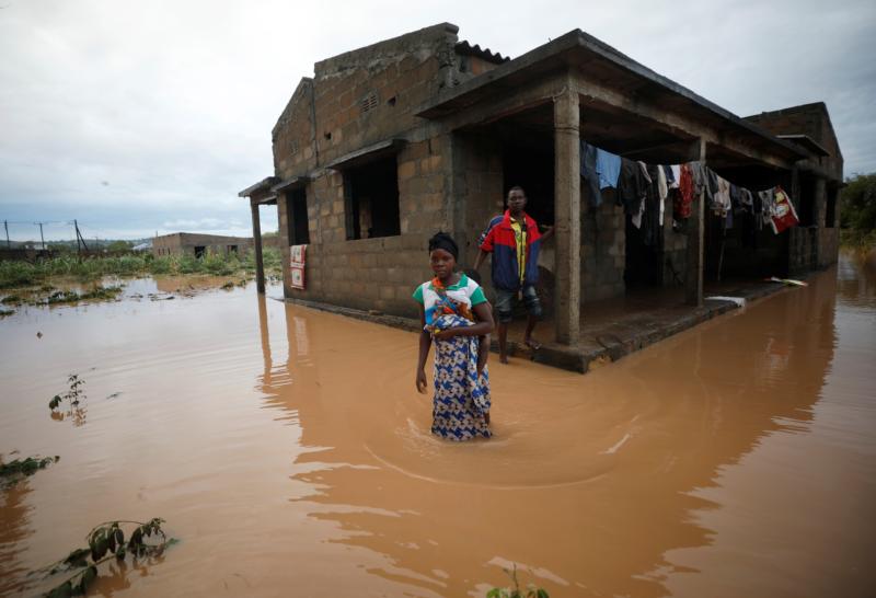 Aid workers struggle to reunite kids, families after Mozambique cyclones