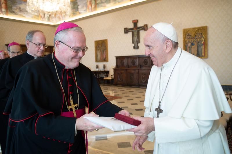 Catholic Church orders more inquiry into Minnesota bishop