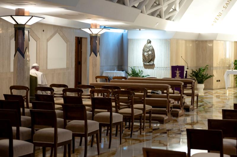 Public Mass ban in Italy leads to new focus on ‘spiritual Communion’