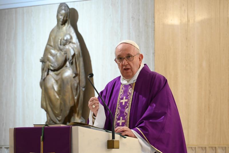 Complaining, inertia are seeds of the devil, pope says
