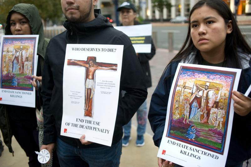 Appeals court lifts lower court ruling blocking federal executions