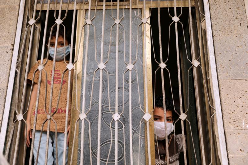 Aid agencies warn of Yemen’s health care collapse, famine risk