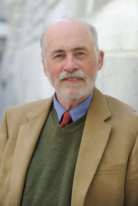 Novelist cites Bronx priest’s influence on his writing, Catholic faith