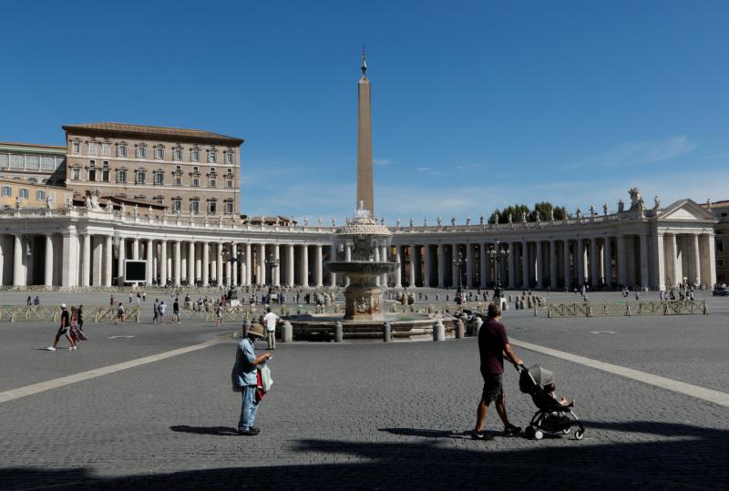 In light of pandemic, pope will begin new series on social doctrine