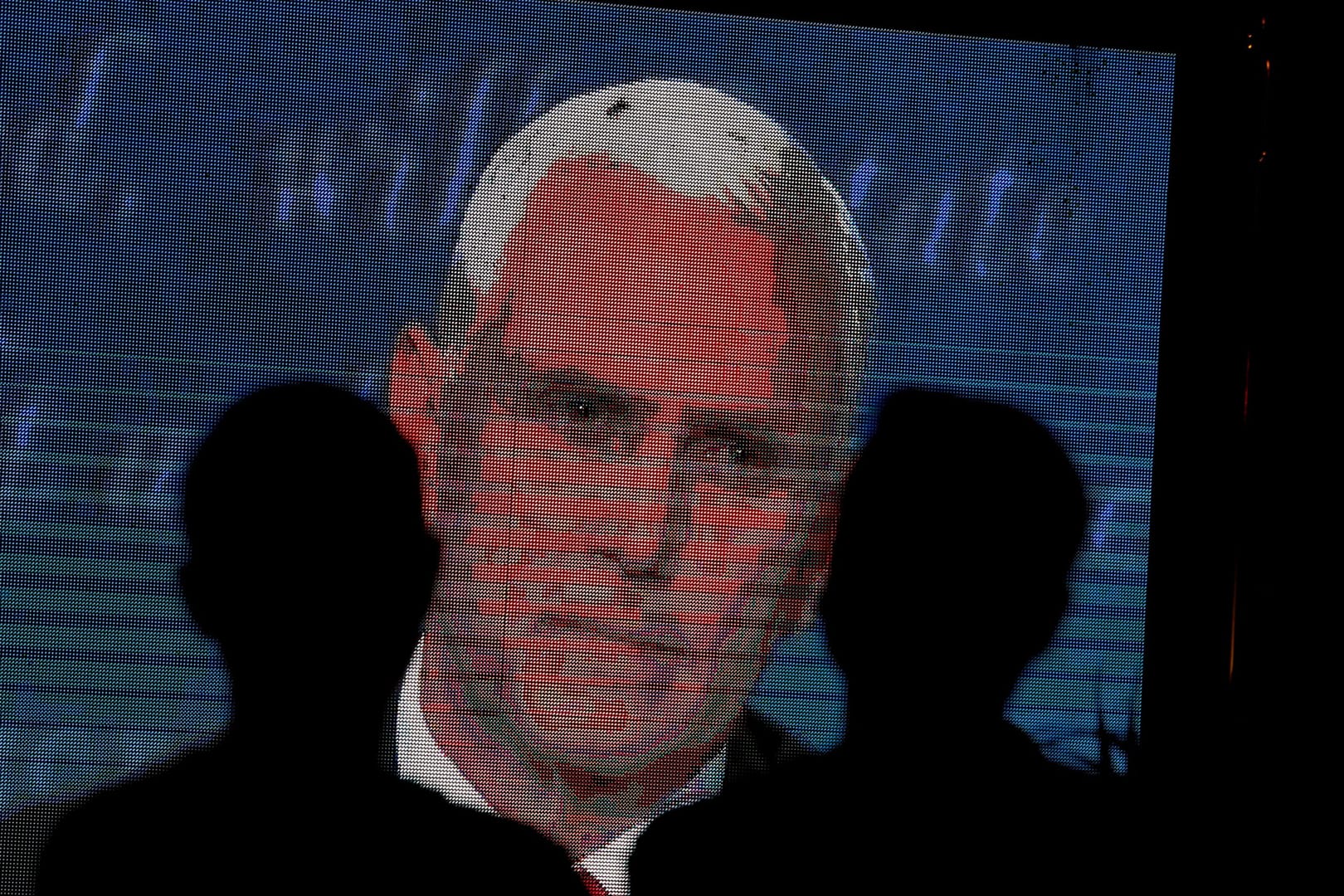 COVID-19, abortion and Supreme Court, race top issues for Pence, Harris