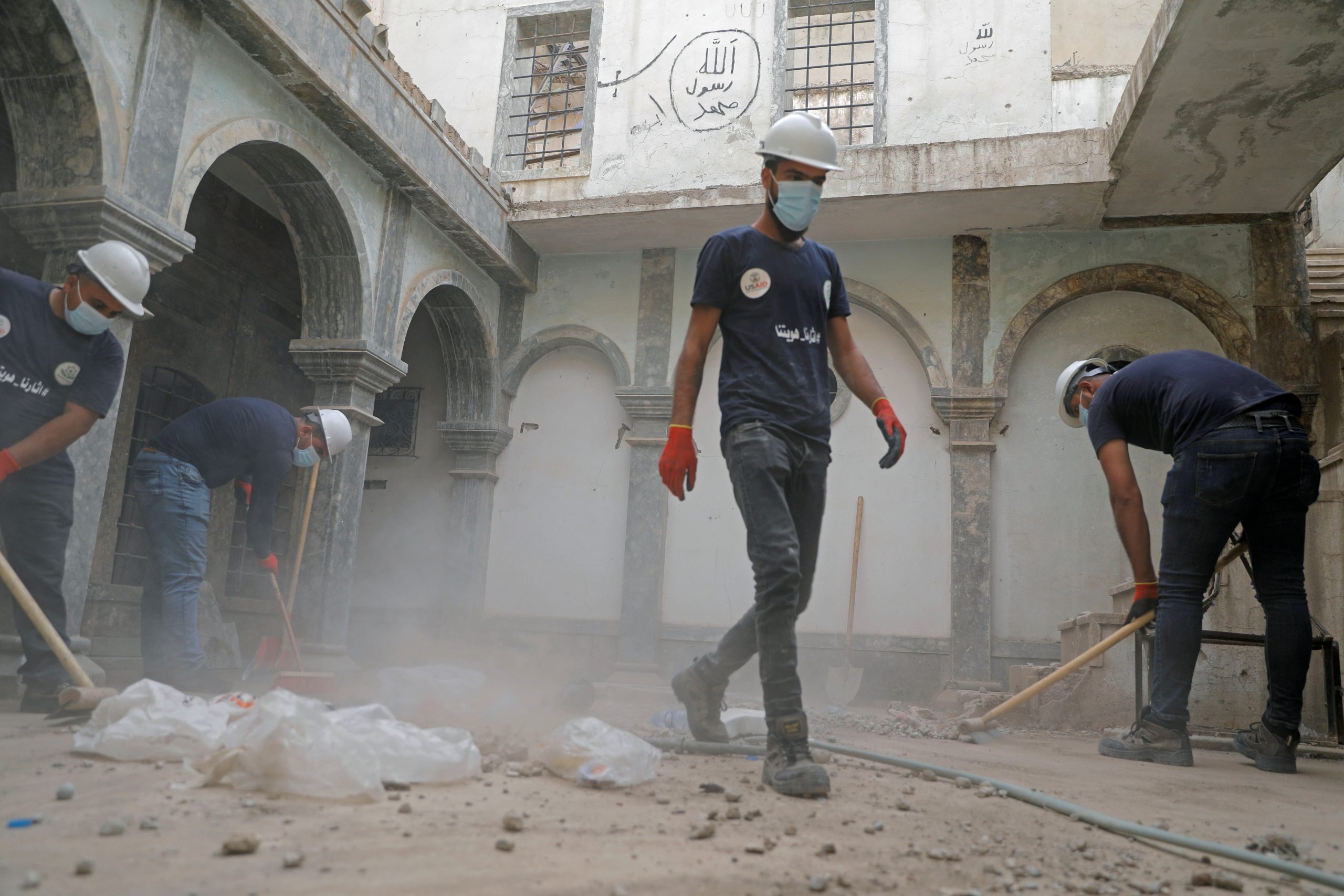 Christians, Muslims again top list of faiths facing hostility worldwide