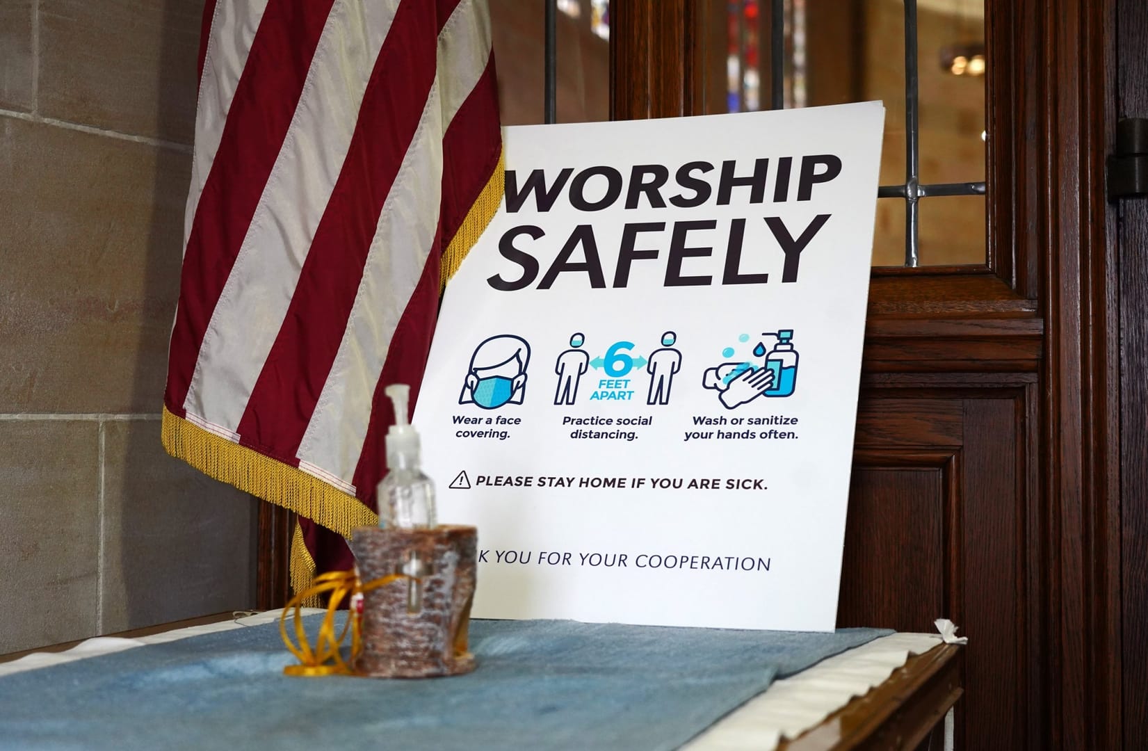 Parishes grapple with celebrating Christmas during the COVID season