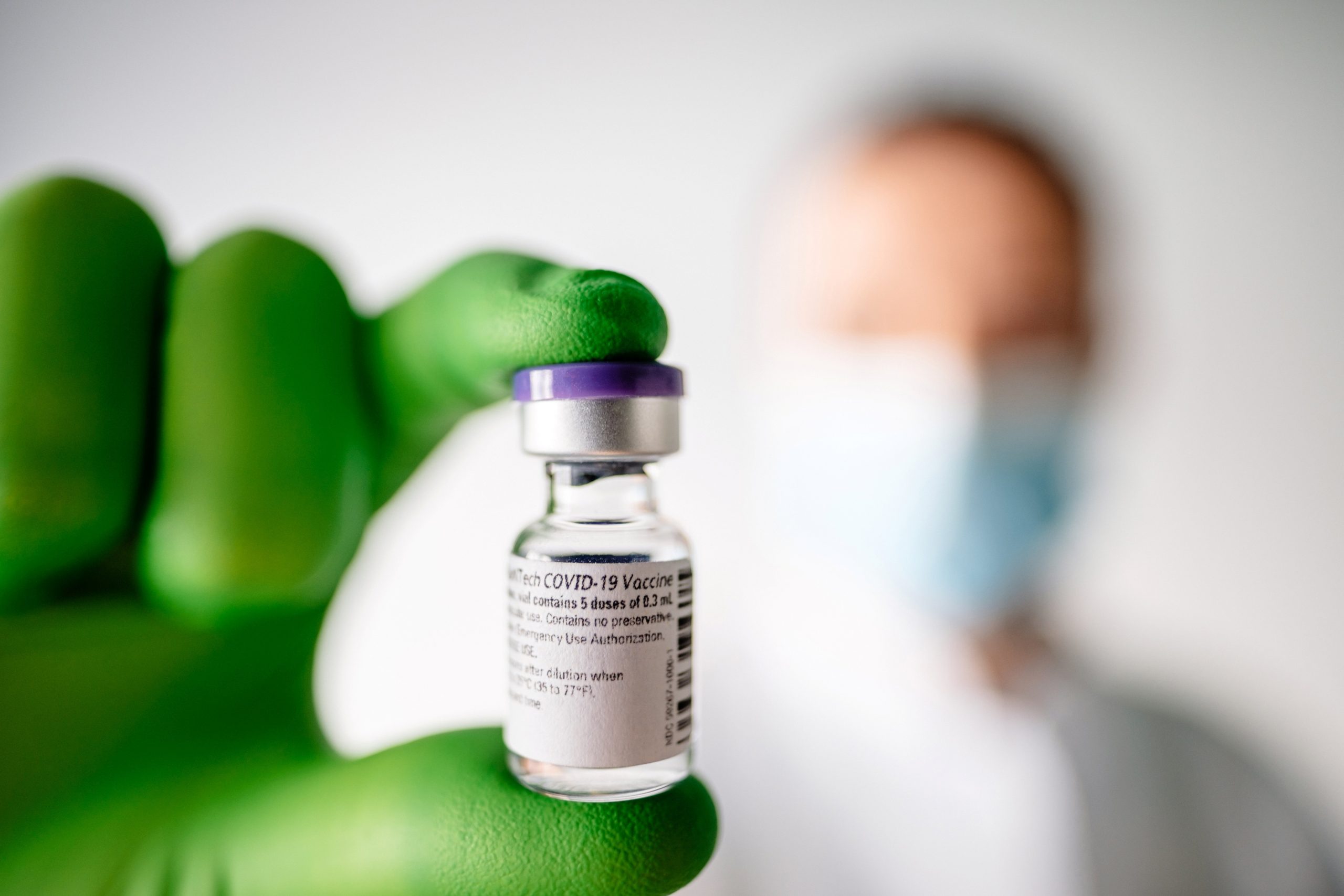 Ireland’s bishops encourage Catholics to support COVID vaccinations