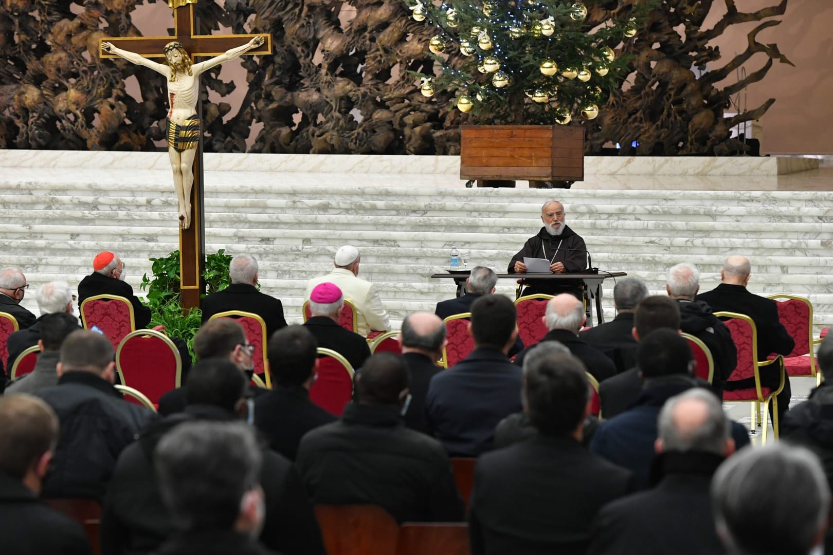 Christmas is sign of God’s preferential love for the poor, cardinal says