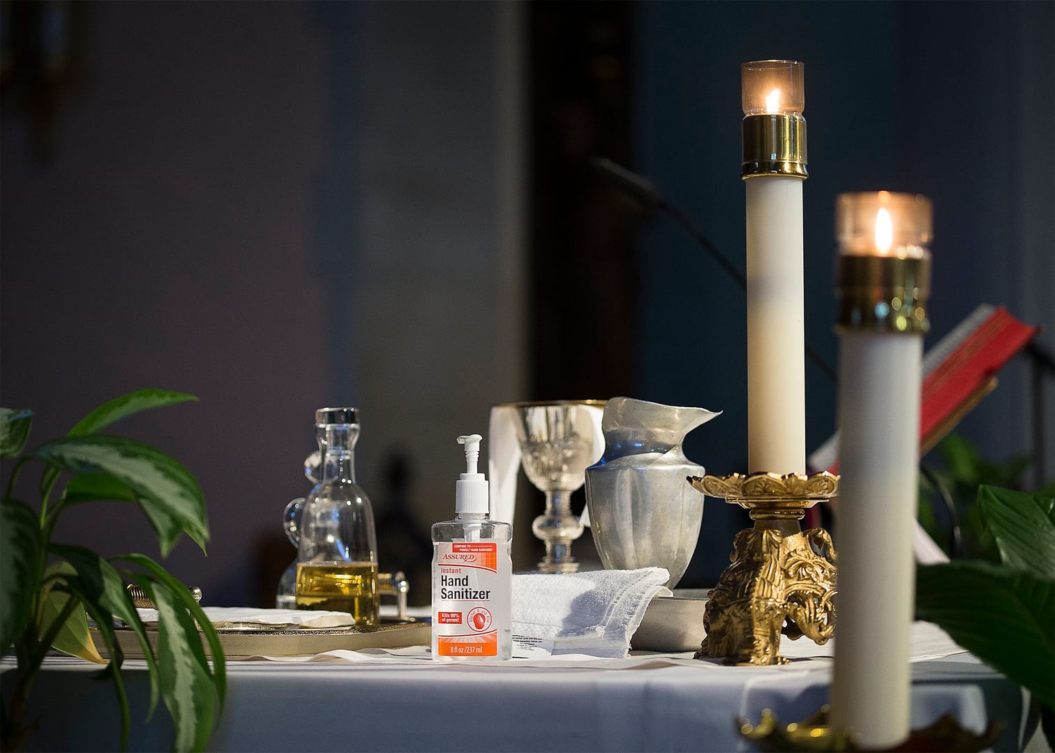 D.C. mayor adjusts COVID-19 limits on churches after archdiocese files lawsuit