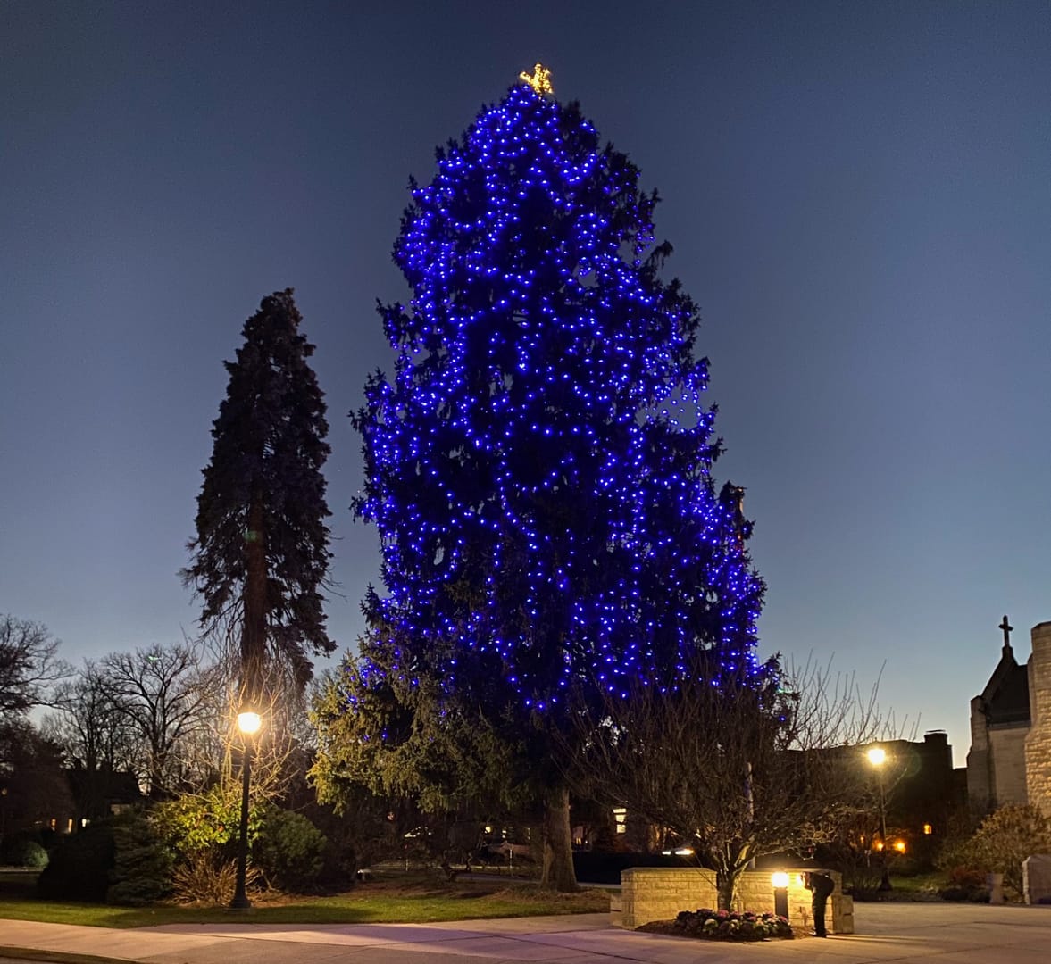New Jersey parishes find creative new ways to engage Catholics this Christmas