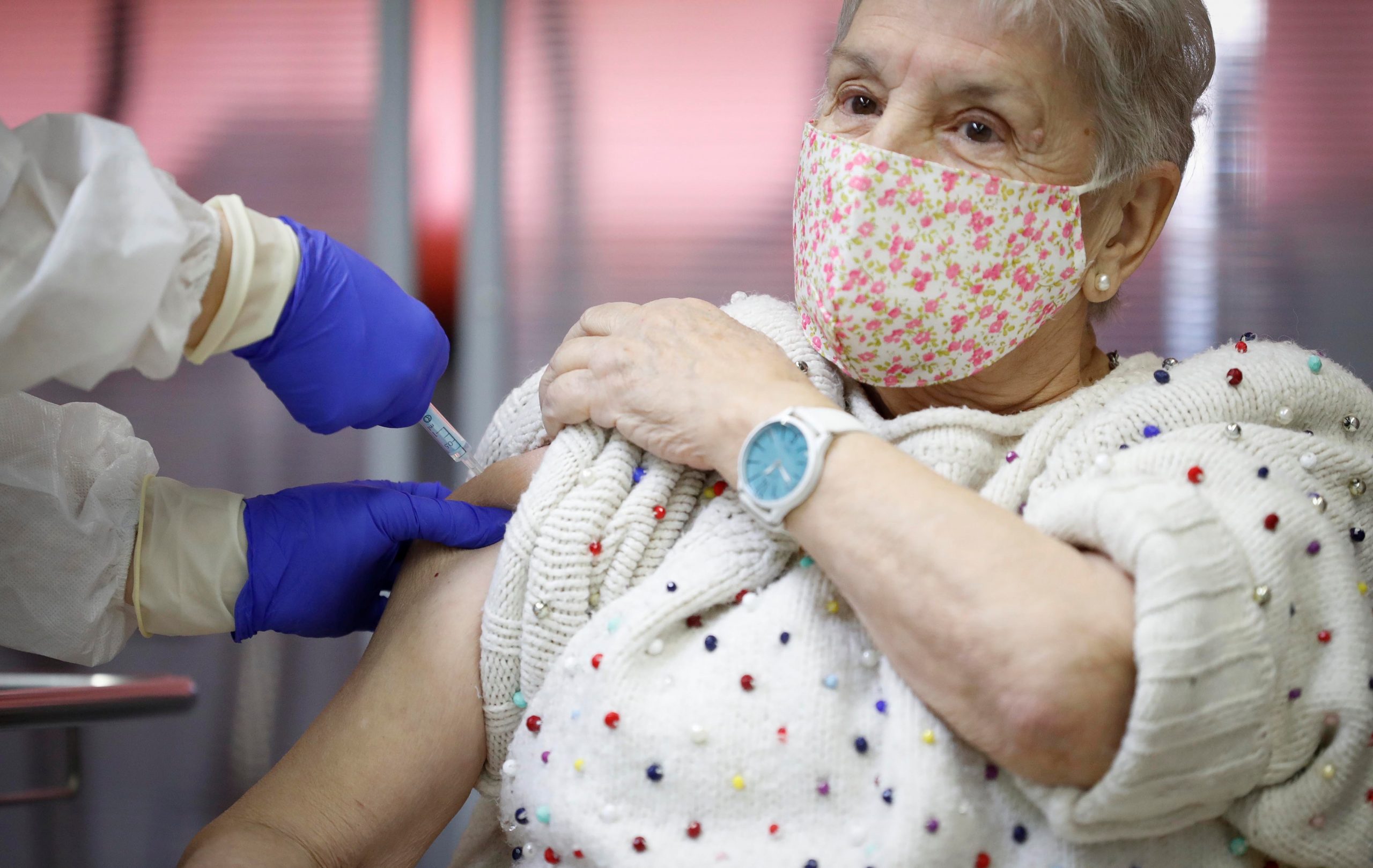 Spanish bishops accused of ‘jumping the line’ to get COVID vaccine
