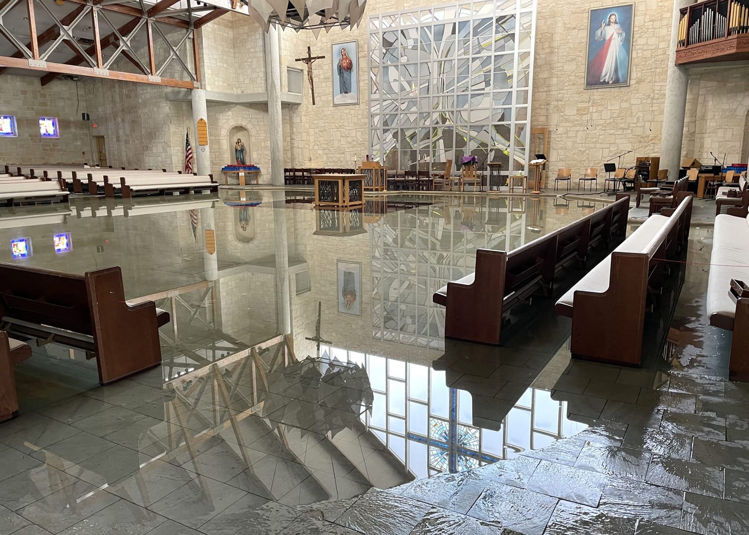 Winter storm halts nearly everything but Texas hospitality