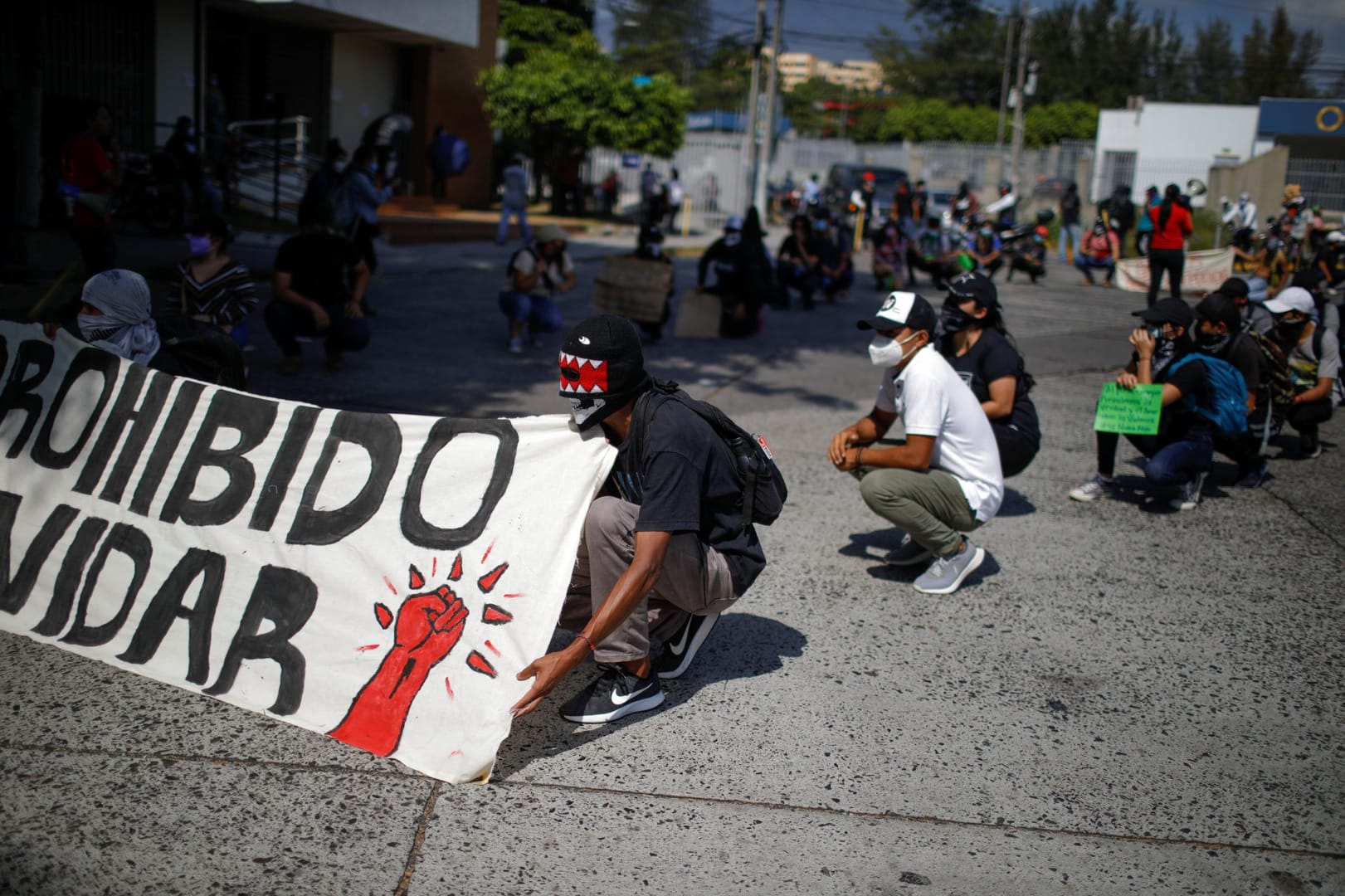 Archbishop says clandestine graves in El Salvador is ‘worrying’