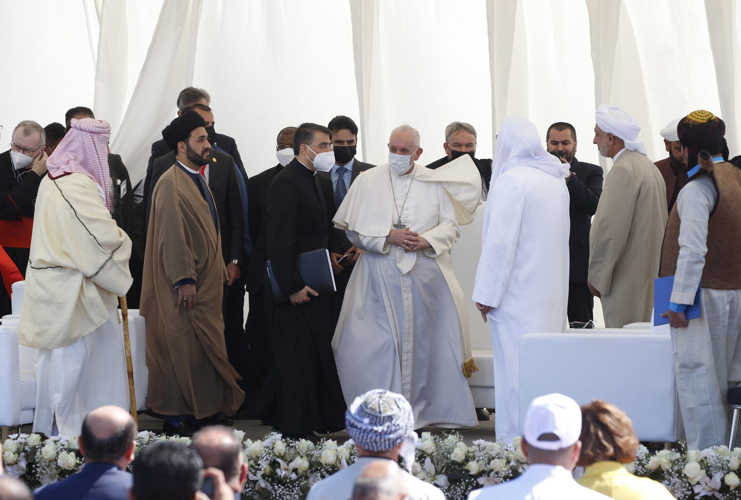 Pope urges religious leaders to denounce ‘blasphemy’ of violence in God’s name